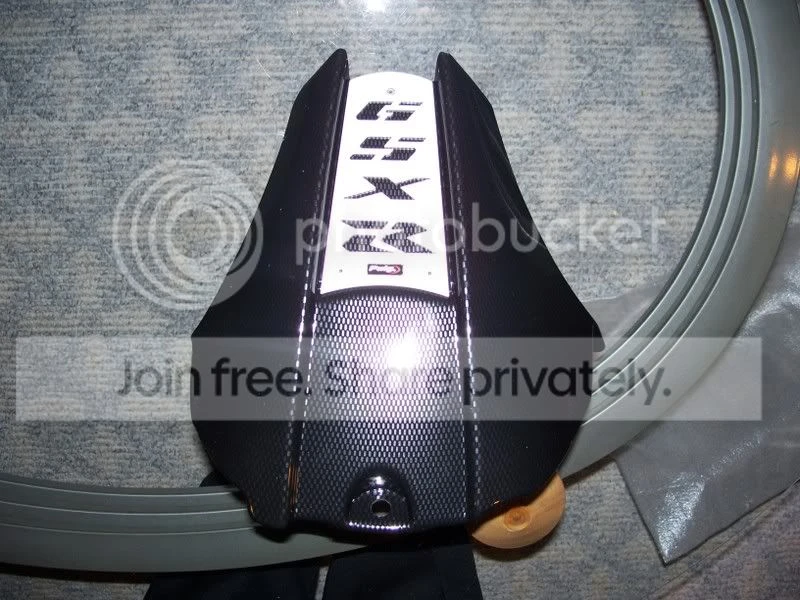 Suzuki GSX-R - Image 8 of 10