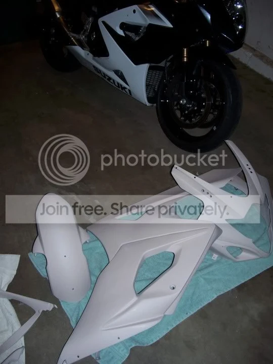 Suzuki GSX-R - Image 9 of 10