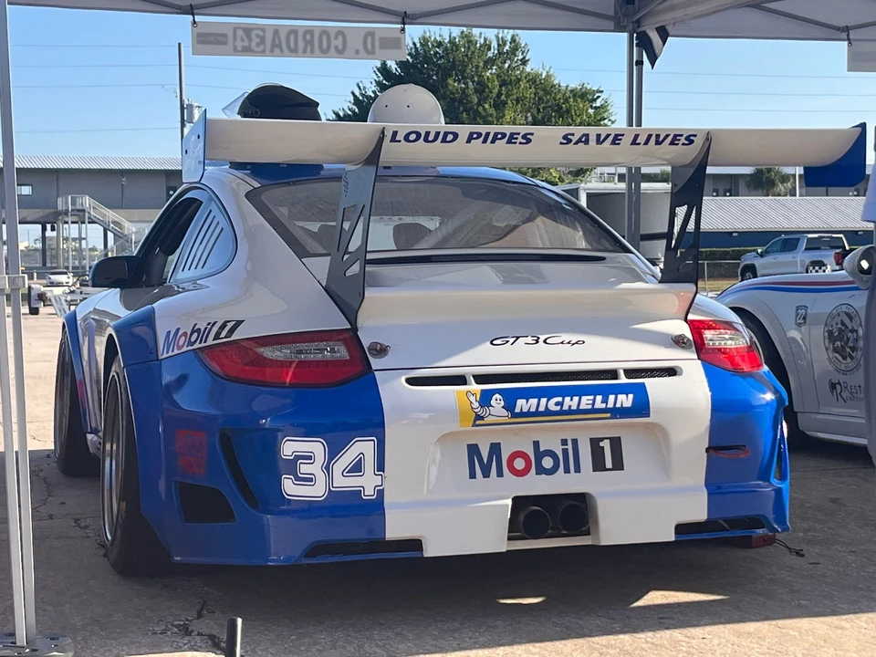 2005 Porsche 996 GT3 - Image 2 of 18