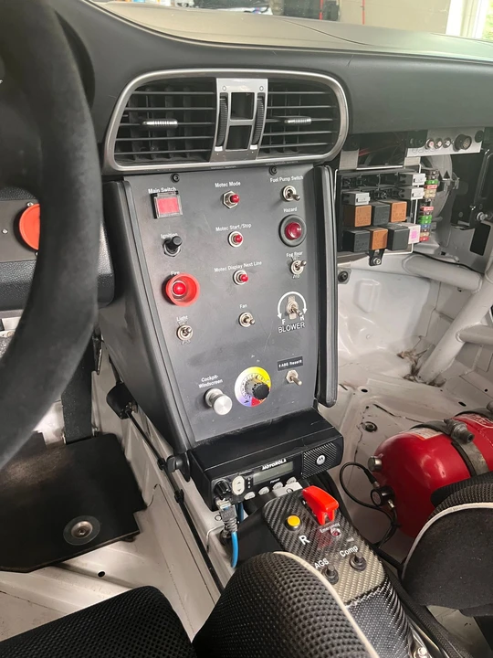 2005 Porsche 996 GT3 - Image 17 of 18