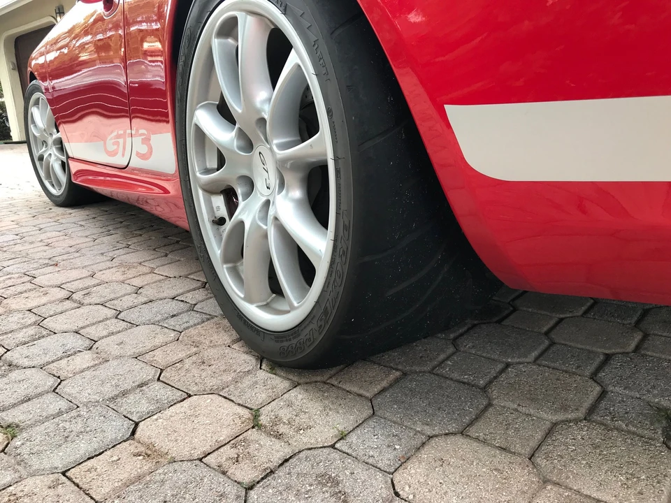 2005 Porsche 911 - Image 5 of 11