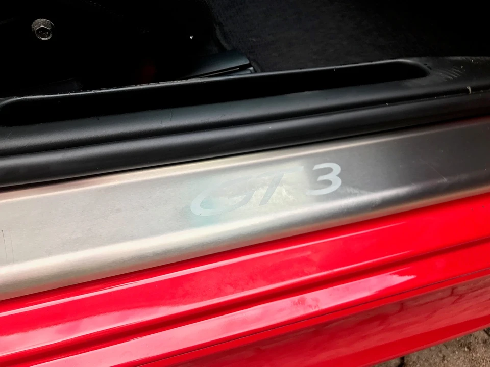 2005 Porsche 911 - Image 10 of 11