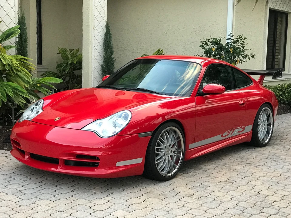 2005 Porsche 911 - Image 2 of 11