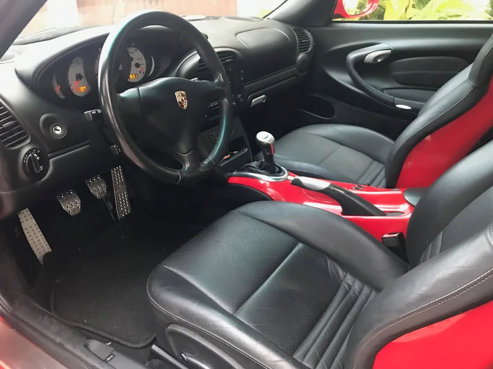 2005 Porsche 911 - Image 7 of 11