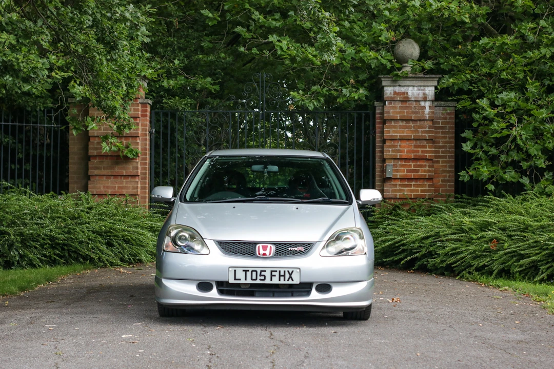 2005 Honda EP3 Civic Type R - Image 11 of 31