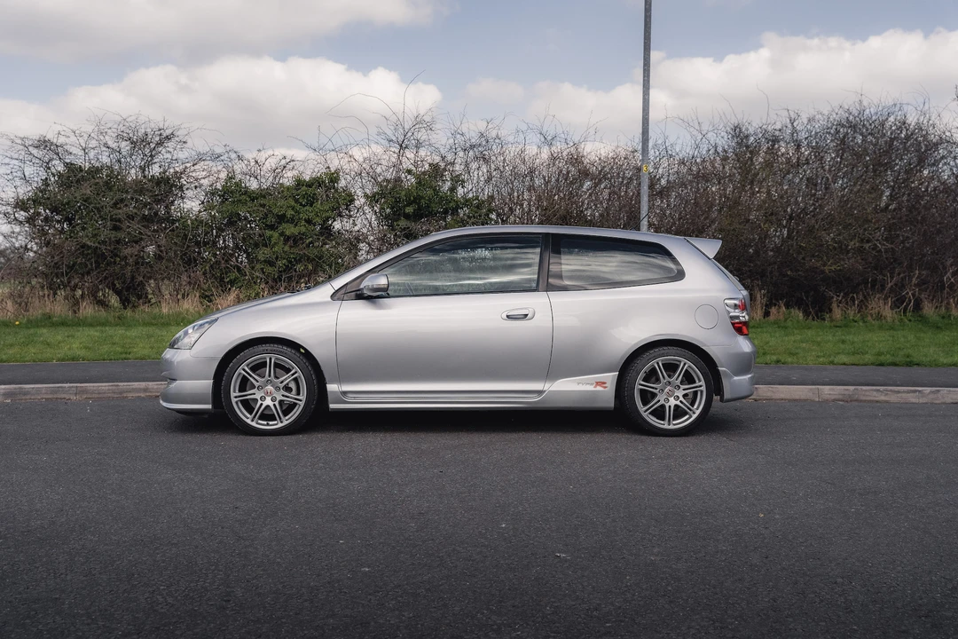 2005 Honda EP3 Civic Type R - Image 9 of 31
