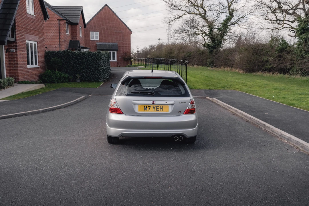 2005 Honda EP3 Civic Type R - Image 7 of 31