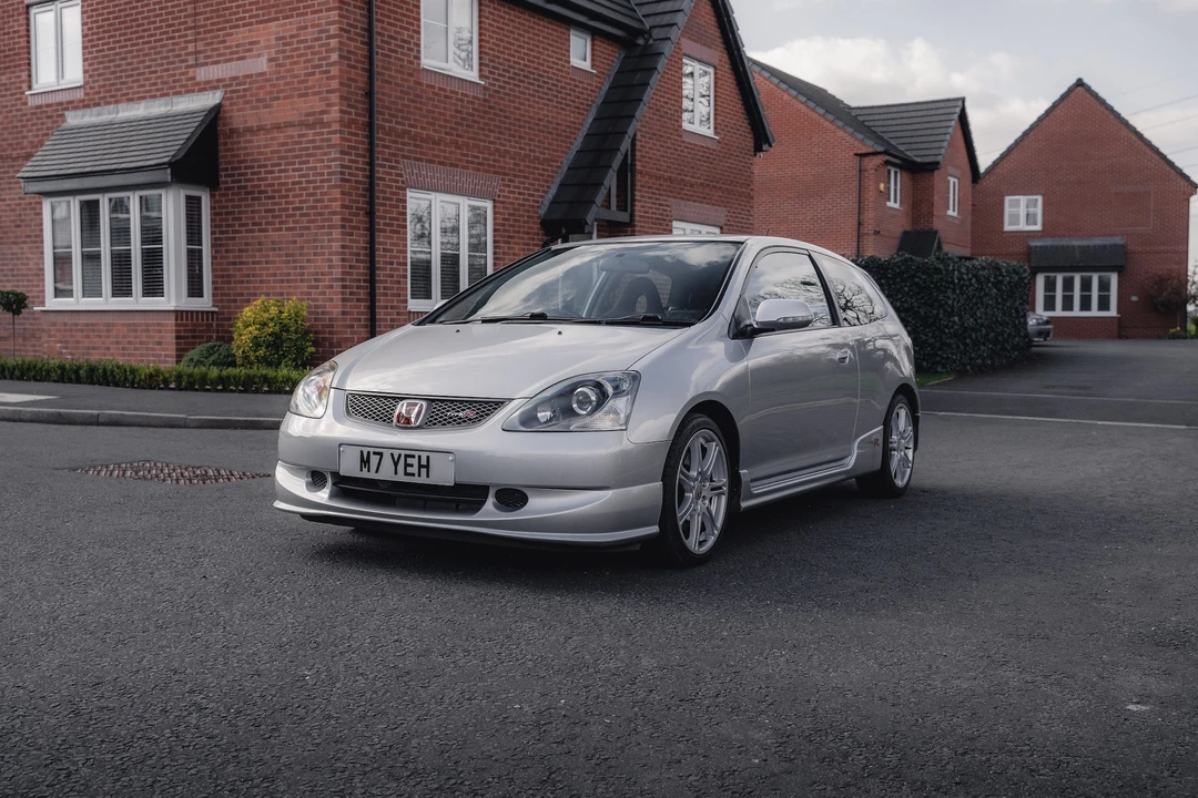 2005 Honda EP3 Civic Type R - Image 10 of 31