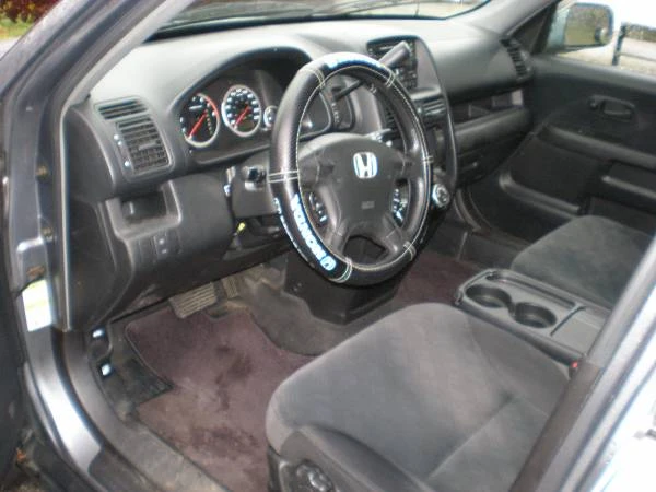 2005 Honda CR-V 2nd Gen - Image 12 of 20