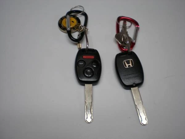 2005 Honda CR-V 2nd Gen - Image 16 of 20