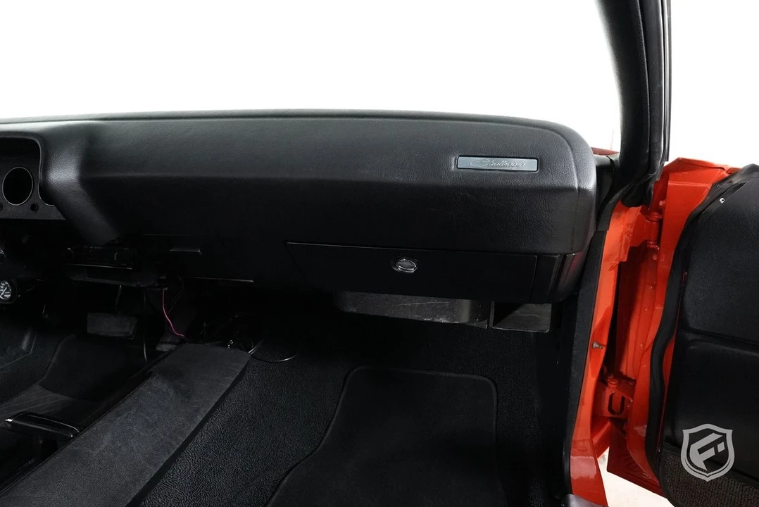 2005 Dodge Challenger - Image 30 of 31