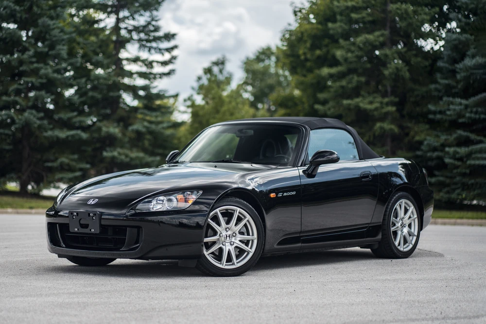 2005 Honda AP2 S2000 - Image 2 of 5