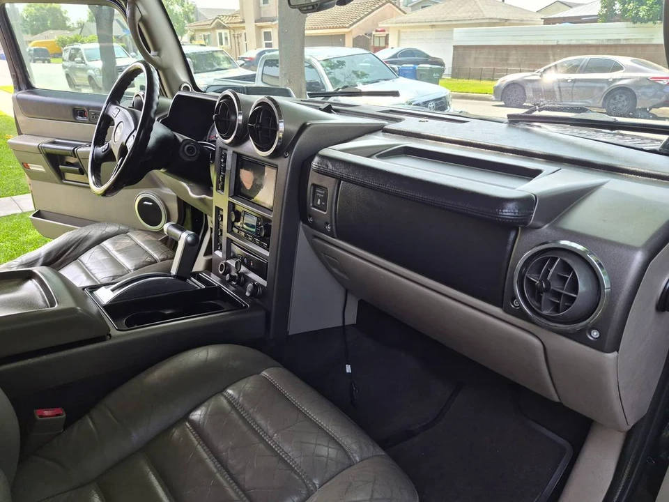 2005 Hummer Hummer H2 - Image 12 of 20