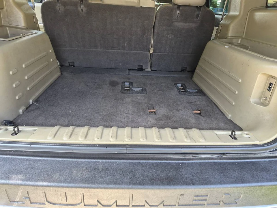 2005 Hummer Hummer H2 - Image 13 of 20