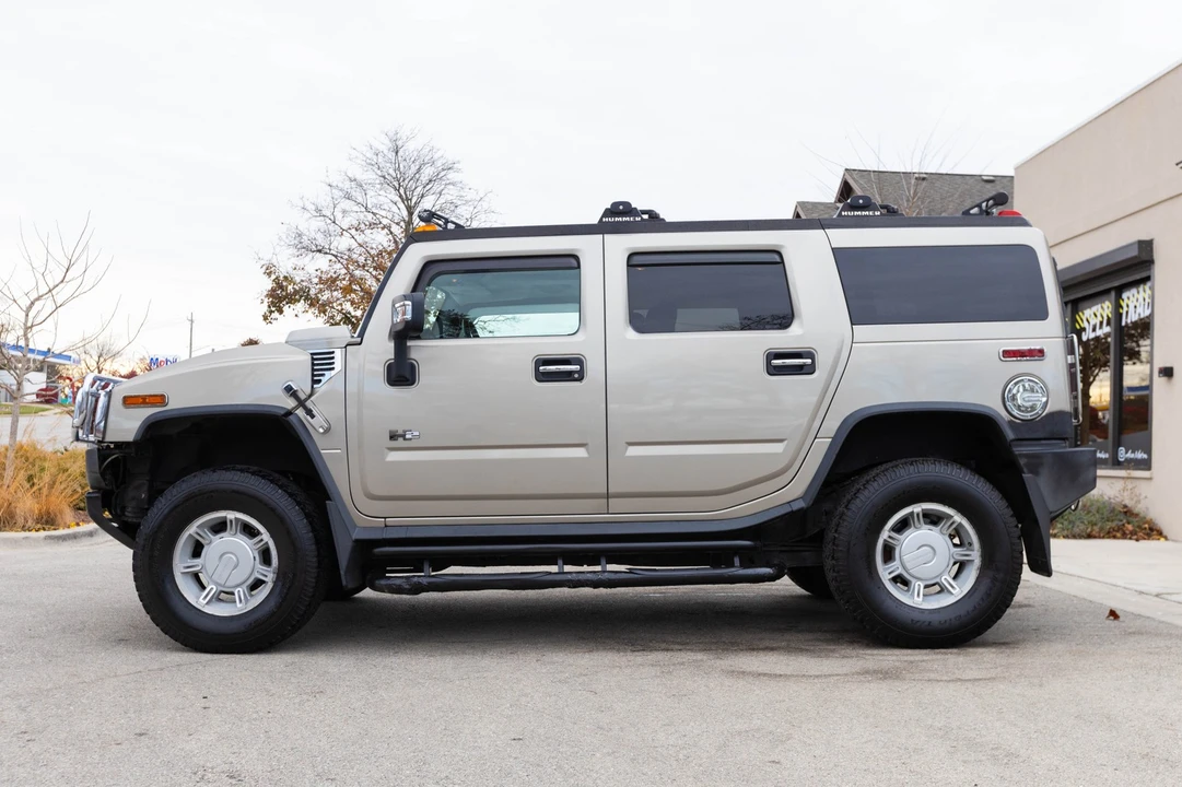 2005 Hummer Hummer H2 - Image 3 of 12