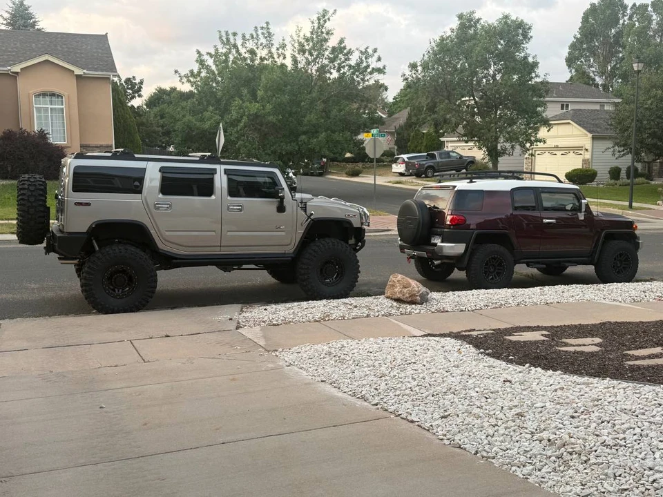 2005 Hummer Hummer H2 - Image 2 of 17