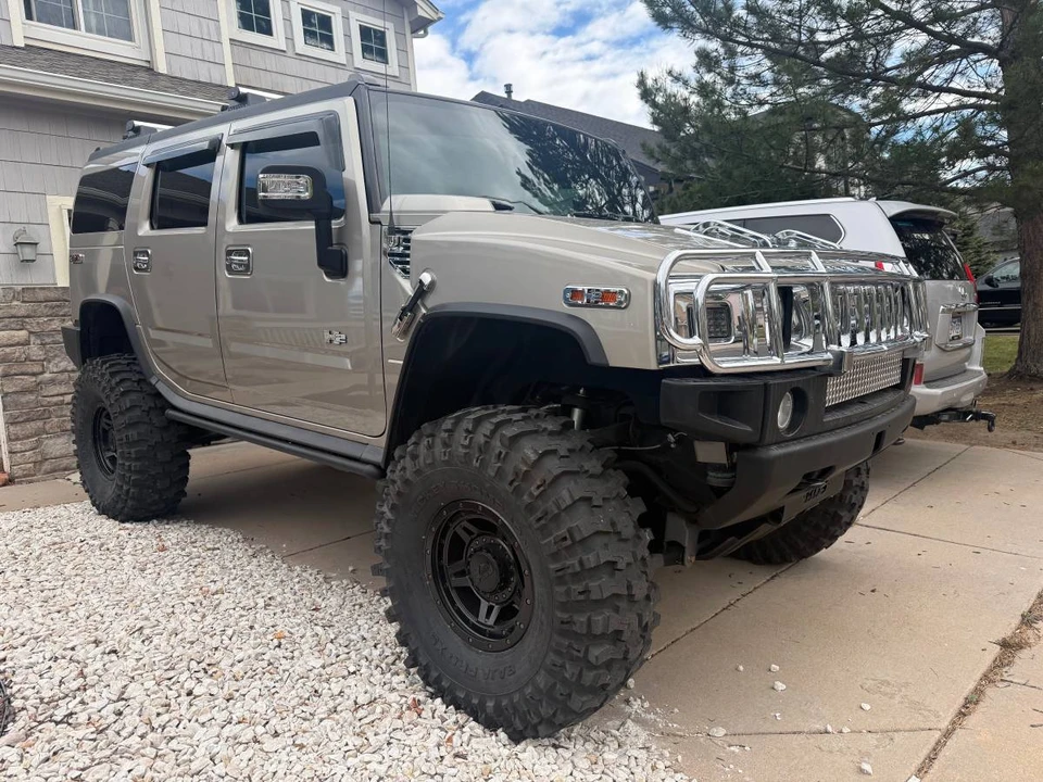 2005 Hummer Hummer H2 - Image 5 of 17