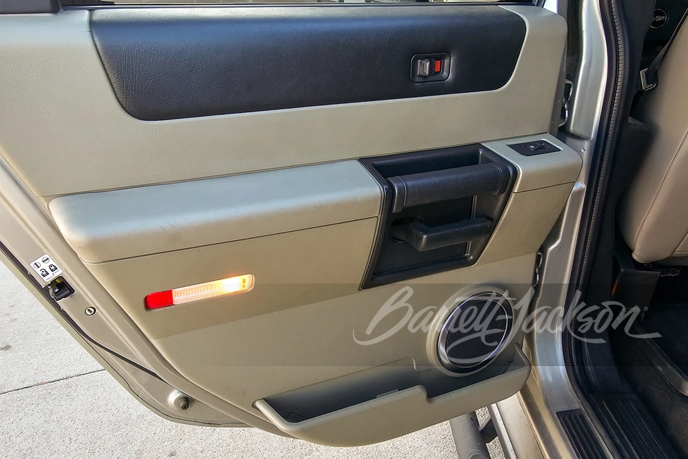 2005 Hummer Hummer H2 - Image 14 of 18