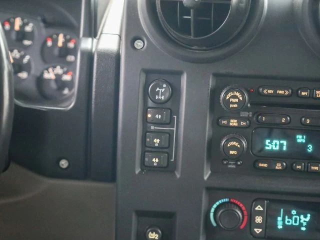 2005 Hummer Hummer H2 - Image 18 of 31