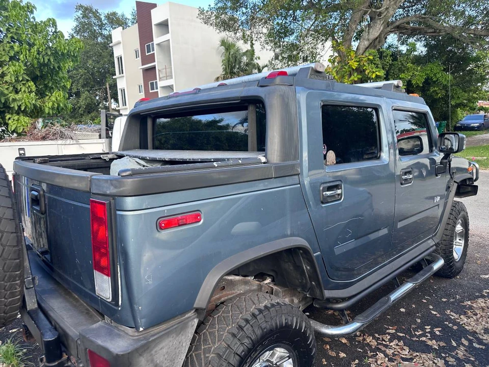 2005 Hummer Hummer H2 - Image 10 of 12