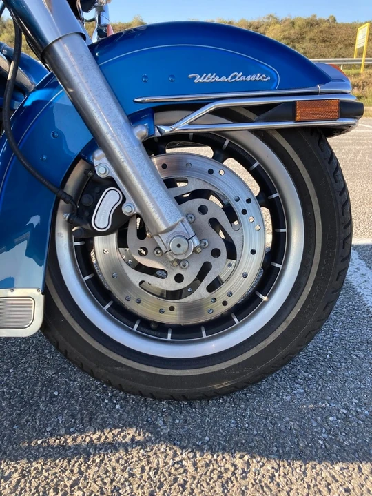 2005 Harley-Davidson Touring Twin Cam - Image 14 of 30