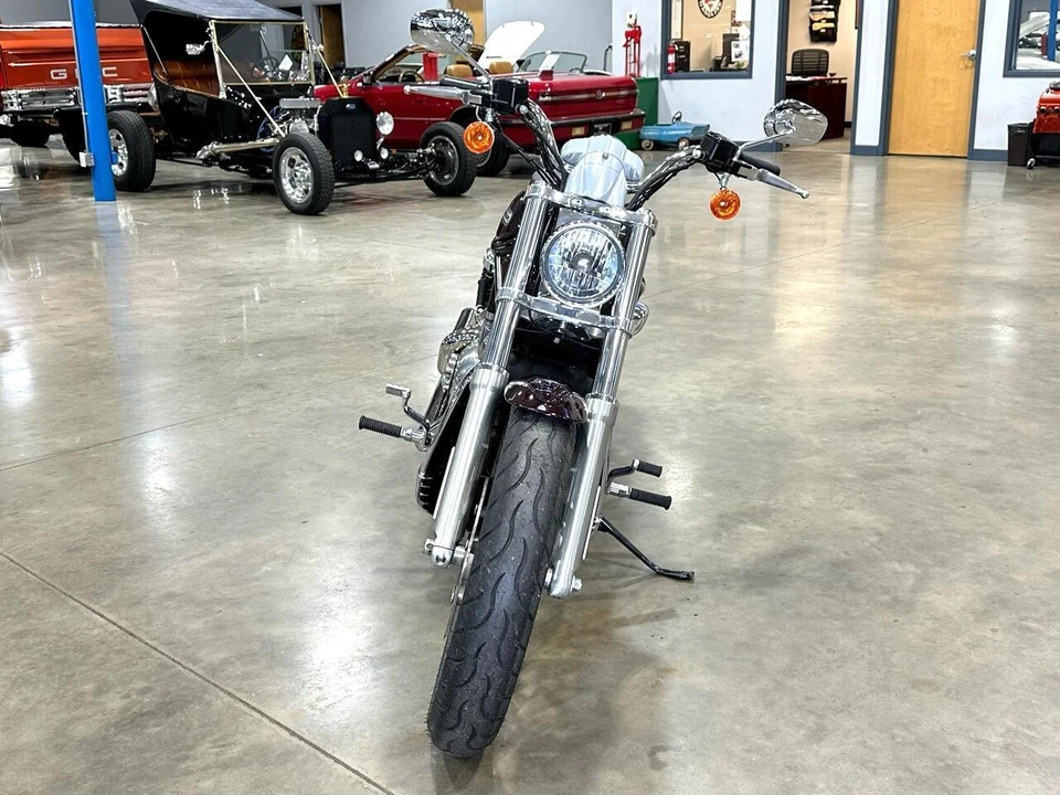 2005 Harley-Davidson V-Rod - Image 2 of 30