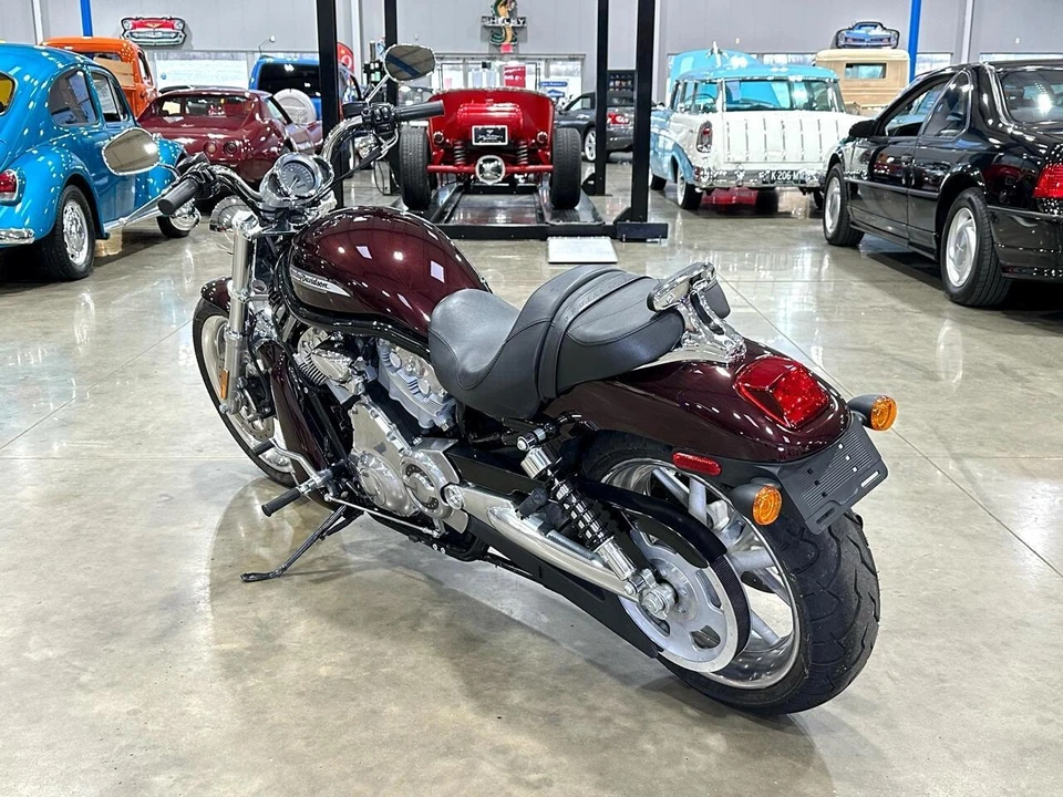 2005 Harley-Davidson V-Rod - Image 5 of 30