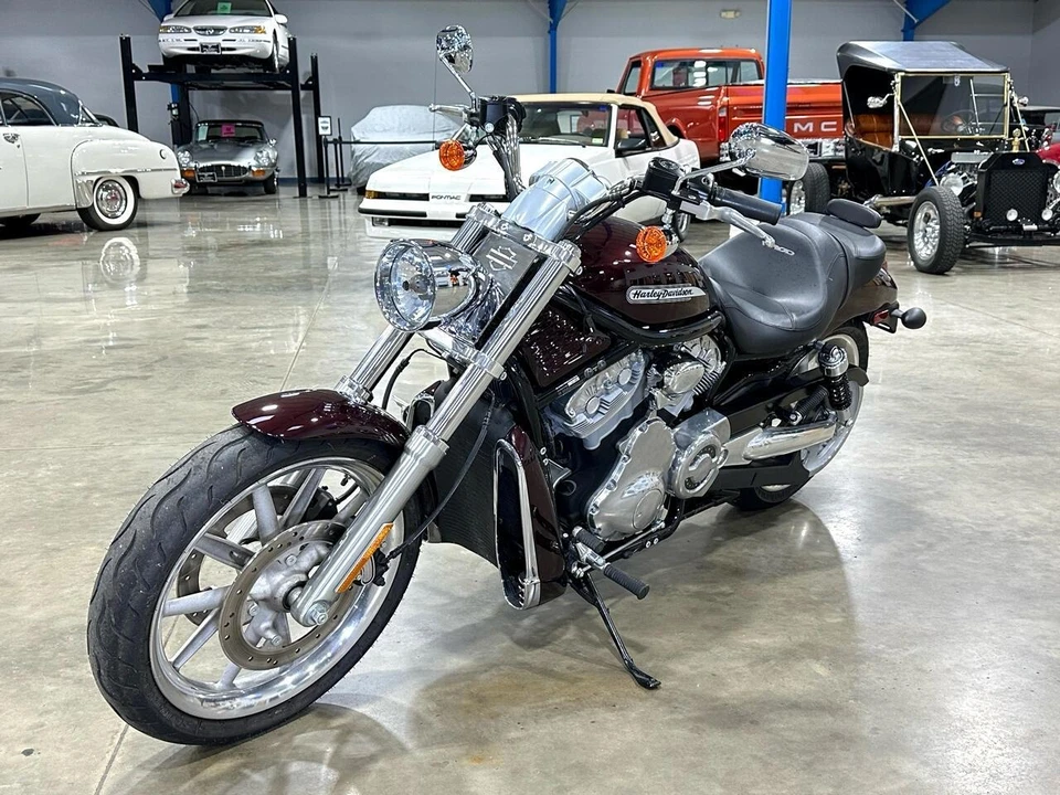 2005 Harley-Davidson V-Rod - Image 3 of 30