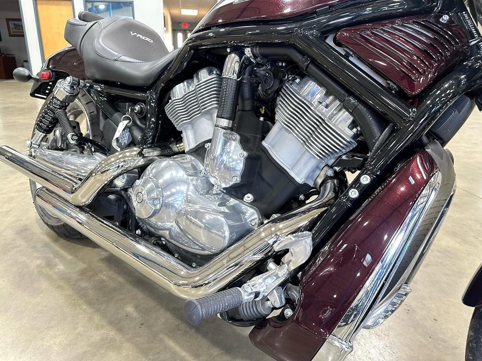 2005 Harley-Davidson V-Rod - Image 10 of 30
