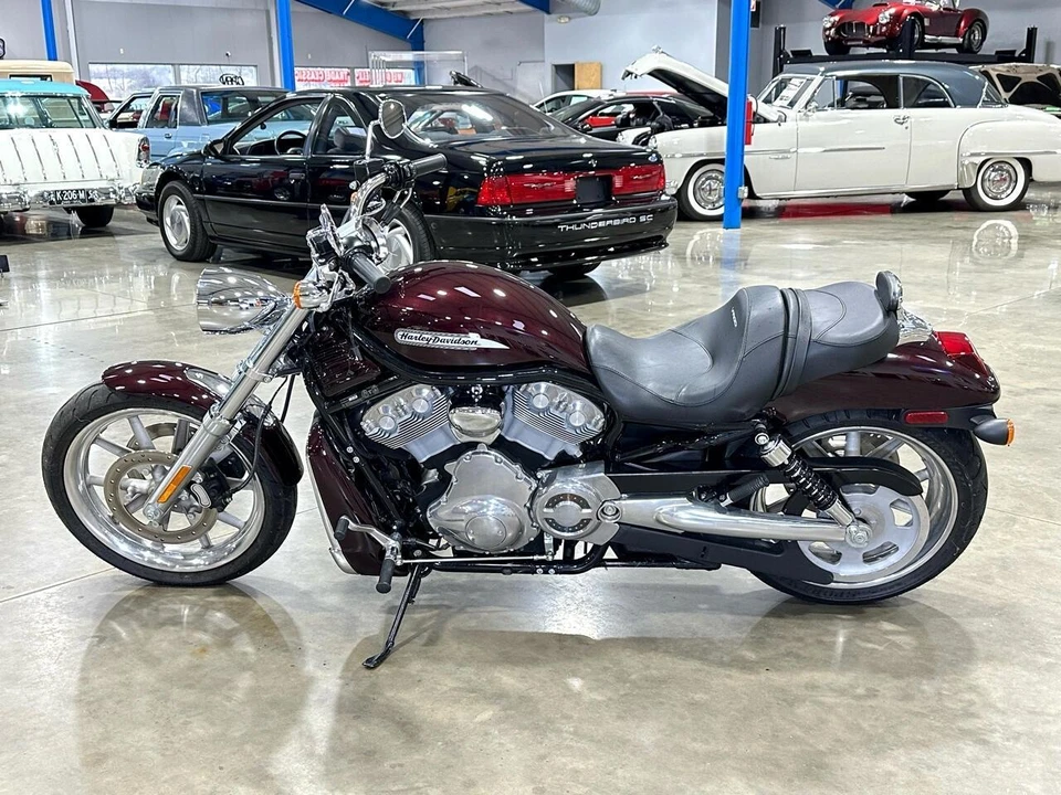 2005 Harley-Davidson V-Rod - Image 4 of 30