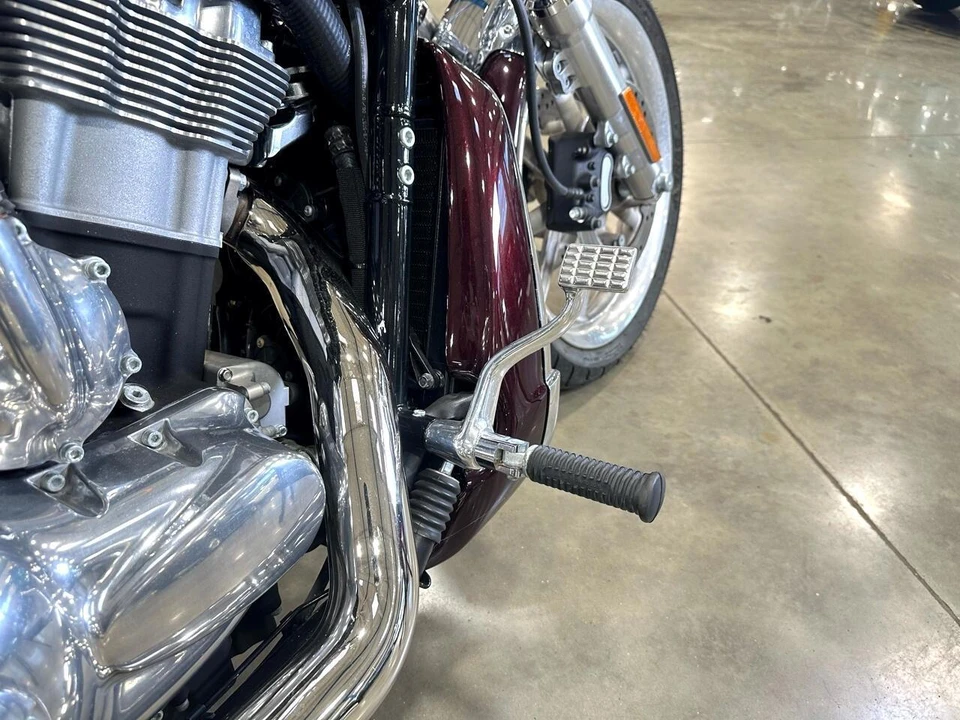 2005 Harley-Davidson V-Rod - Image 23 of 30