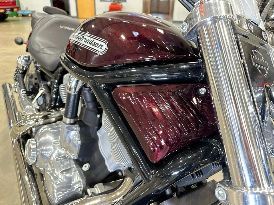 2005 Harley-Davidson V-Rod - Image 21 of 30
