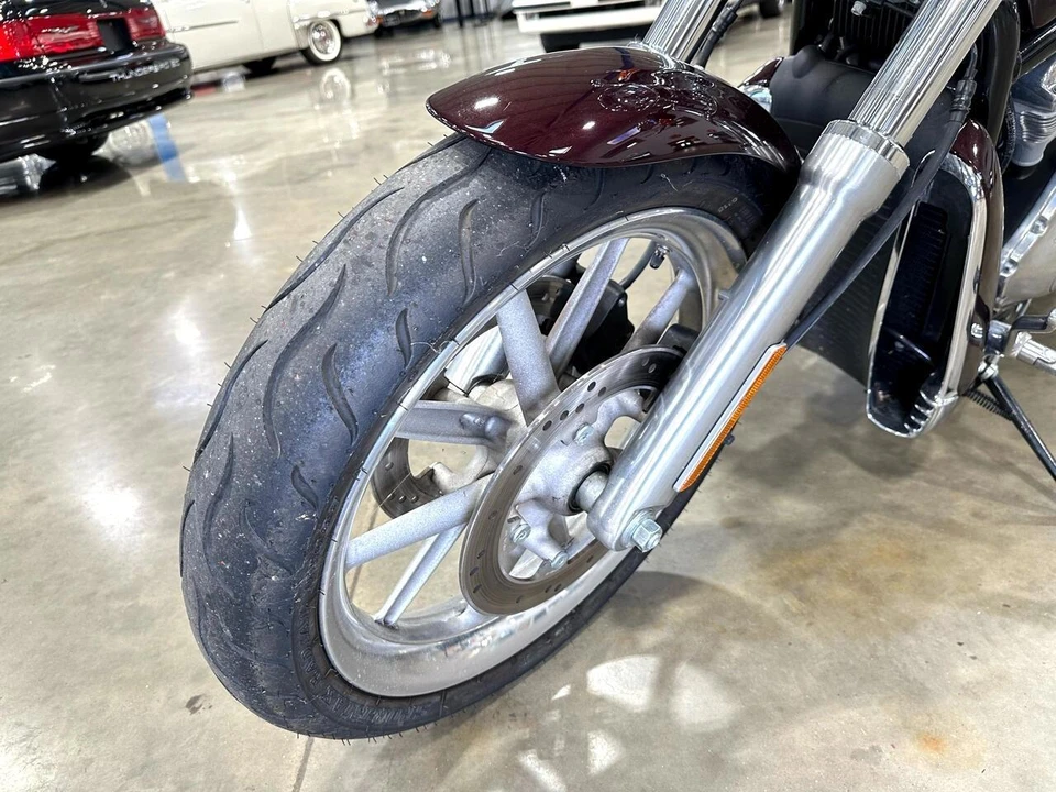 2005 Harley-Davidson V-Rod - Image 29 of 30