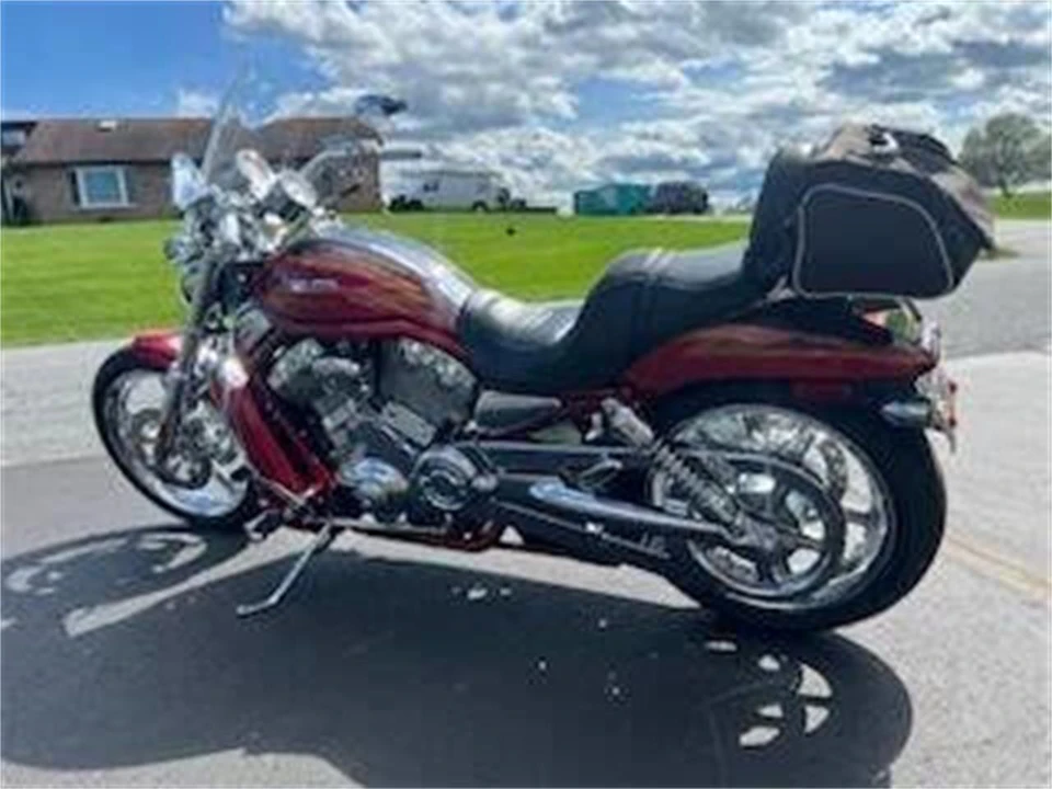 2005 Harley-Davidson V-Rod - Image 3 of 19