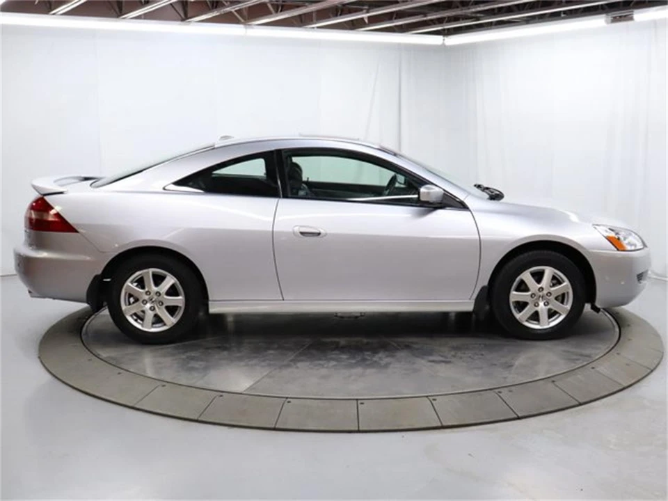 2005 Honda Accord 7th Gen - Image 7 of 31