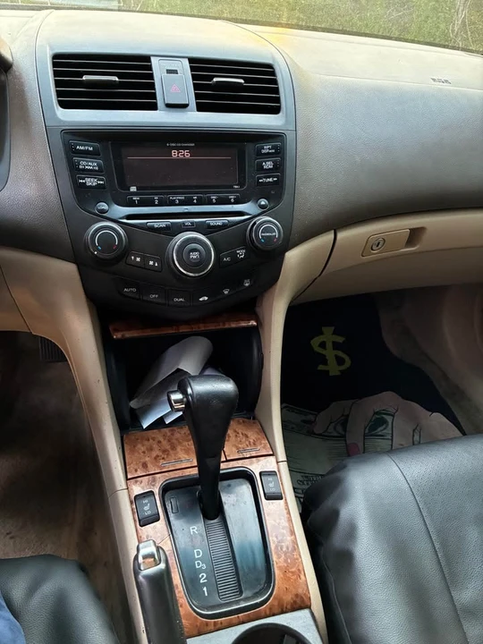 2005 Honda Accord 7th Gen - Image 11 of 16