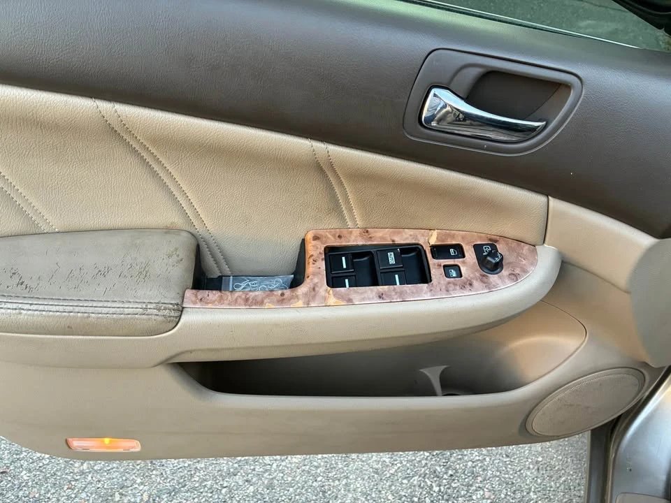 2005 Honda Accord 7th Gen - Image 5 of 16
