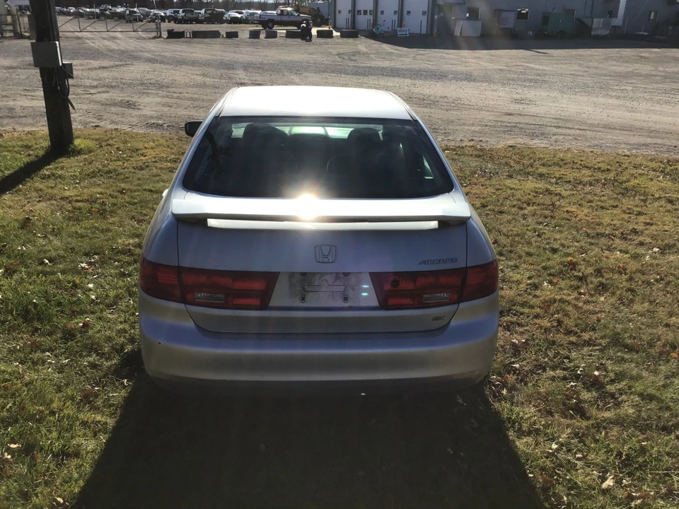 2005 Honda Accord 7th Gen - Image 5 of 21