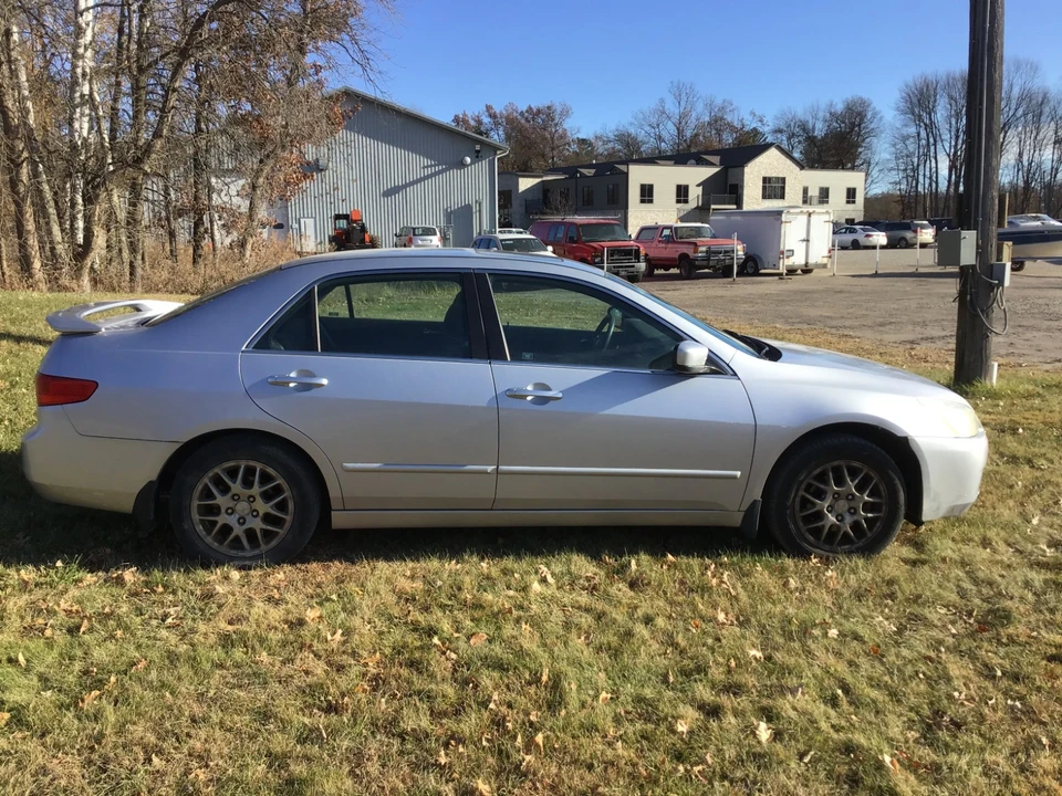 2005 Honda Accord 7th Gen - Image 6 of 21