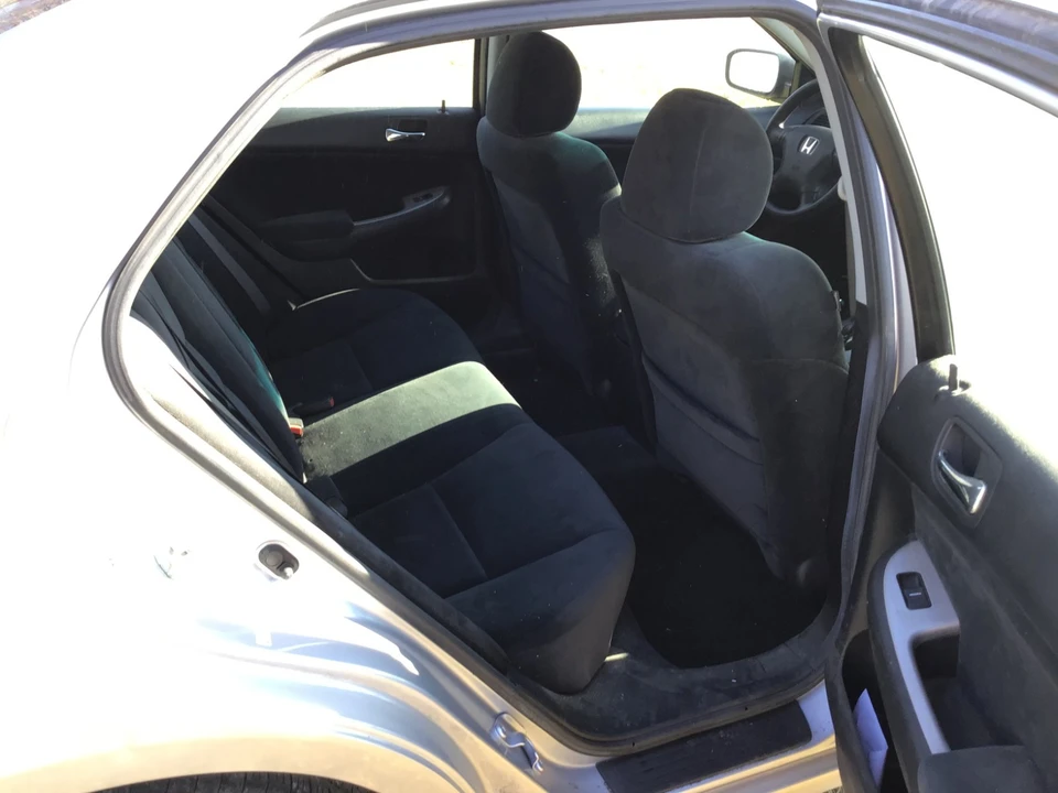 2005 Honda Accord 7th Gen - Image 12 of 21