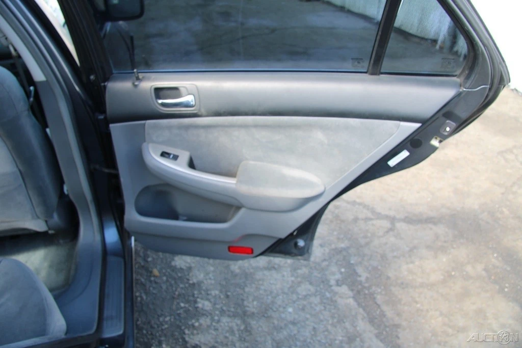 2005 Honda Accord 7th Gen - Image 20 of 21