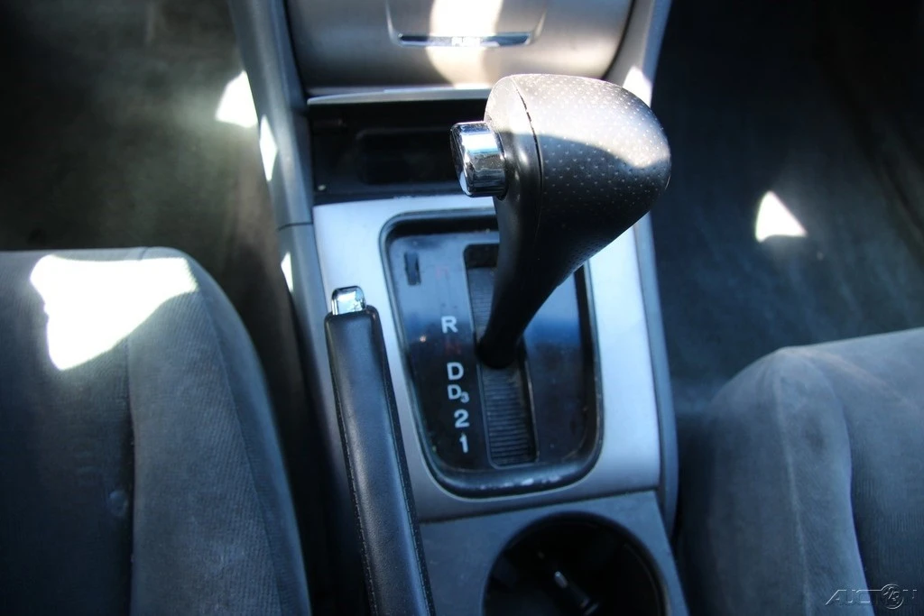 2005 Honda Accord 7th Gen - Image 16 of 21