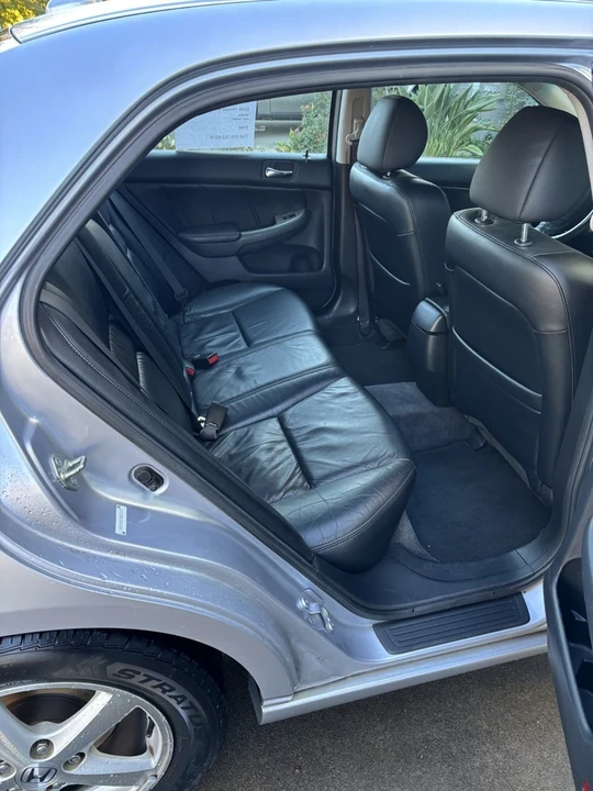 2005 Honda Accord 7th Gen - Image 3 of 6
