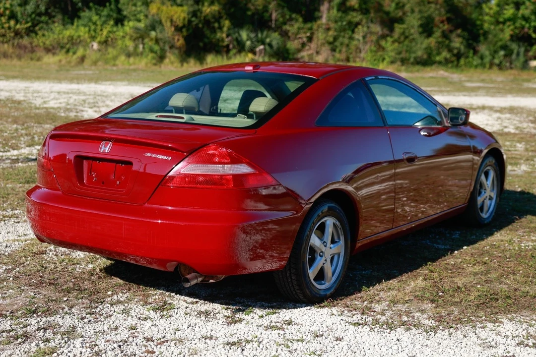 2005 Honda Accord 7th Gen - Image 11 of 12