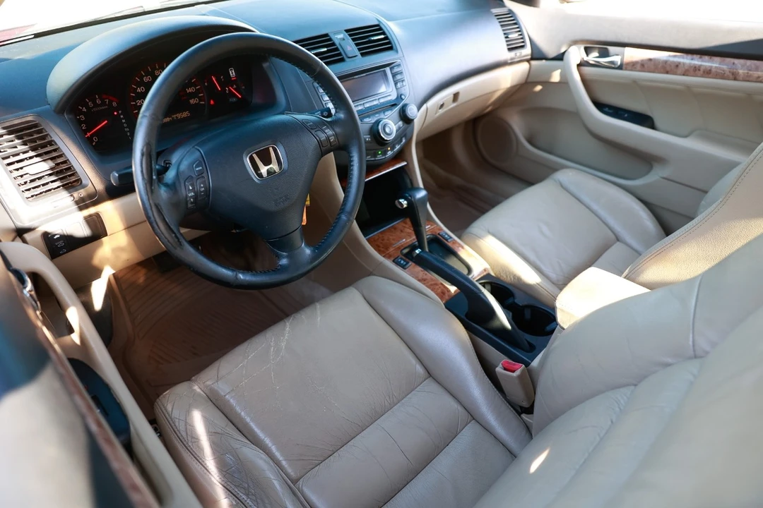2005 Honda Accord 7th Gen - Image 4 of 12