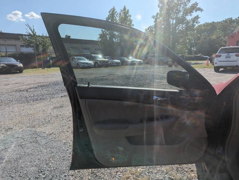 2005 Honda Accord 7th Gen - Image 20 of 21