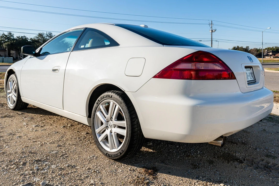 2005 Honda Accord 7th Gen - Image 4 of 31