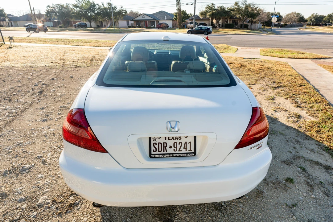 2005 Honda Accord 7th Gen - Image 9 of 31