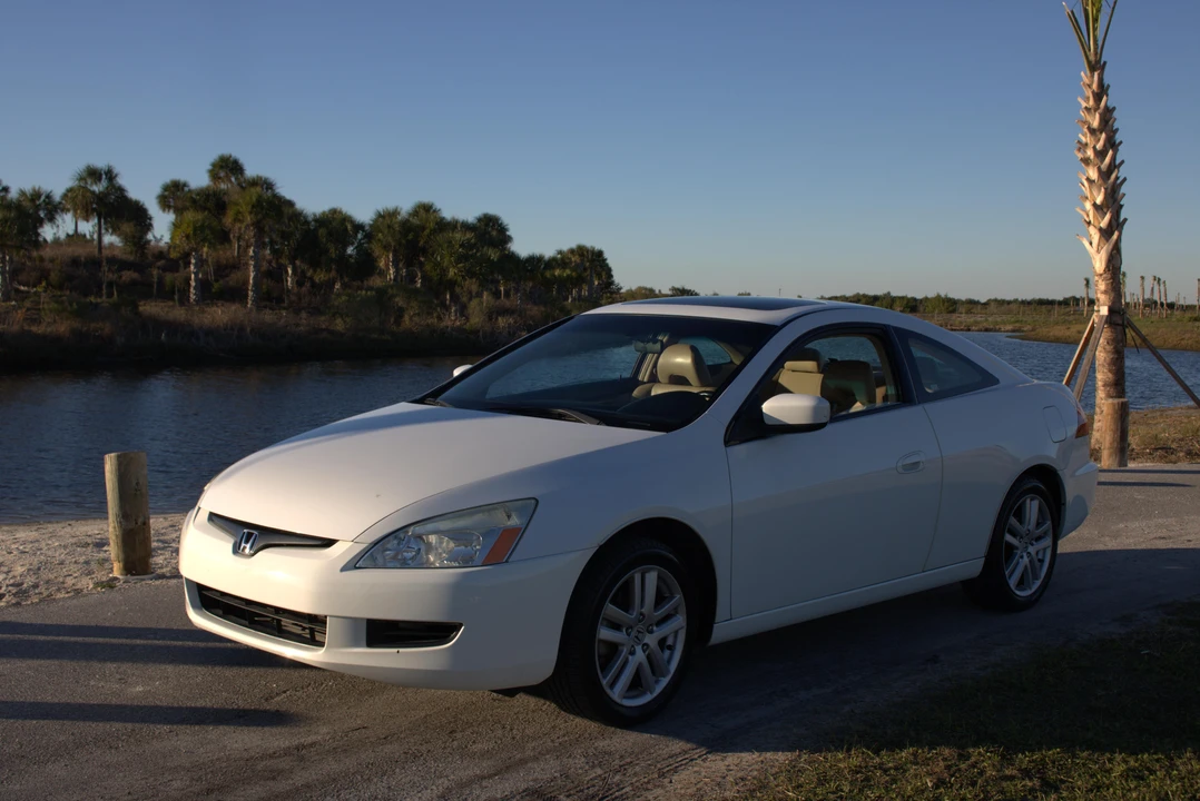 2005 Honda Accord 7th Gen - Image 8 of 31