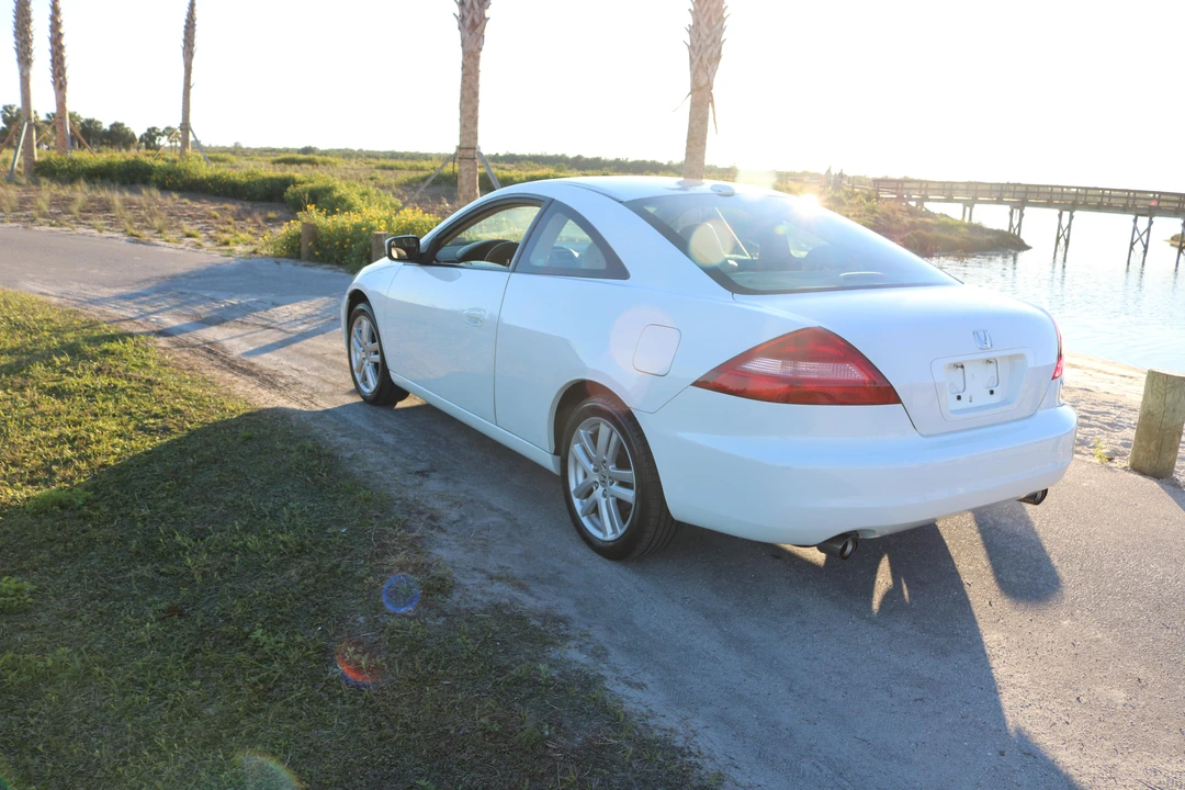 2005 Honda Accord 7th Gen - Image 11 of 31